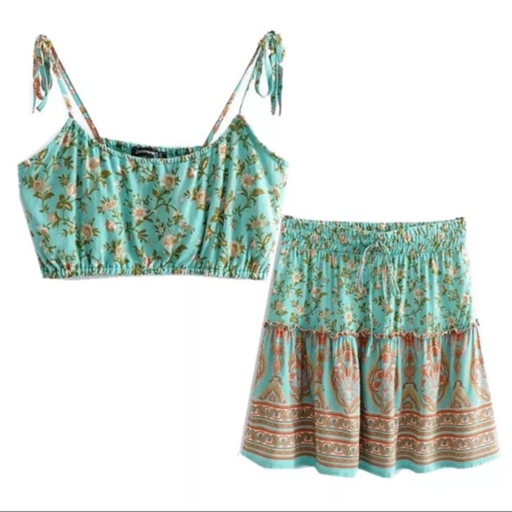 BOHO CHARMED LIFE-2 PC Crop Top / Mini Ruffle Skirt Set - Picture 5 of 6